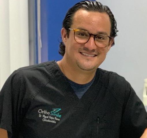 Dr. Miguel Rojas Flores